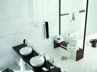 Интерьер ванной комнаты с использованием элементов коллекции «Marmol Carrara»